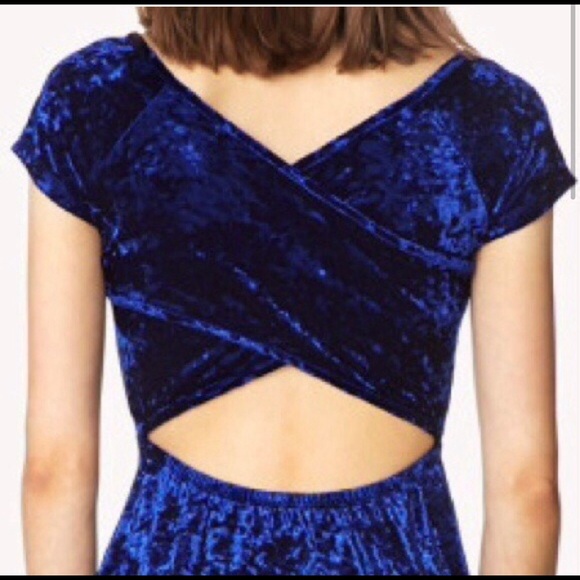 XXI Blue Velvet Dress - Picture 3 of 7